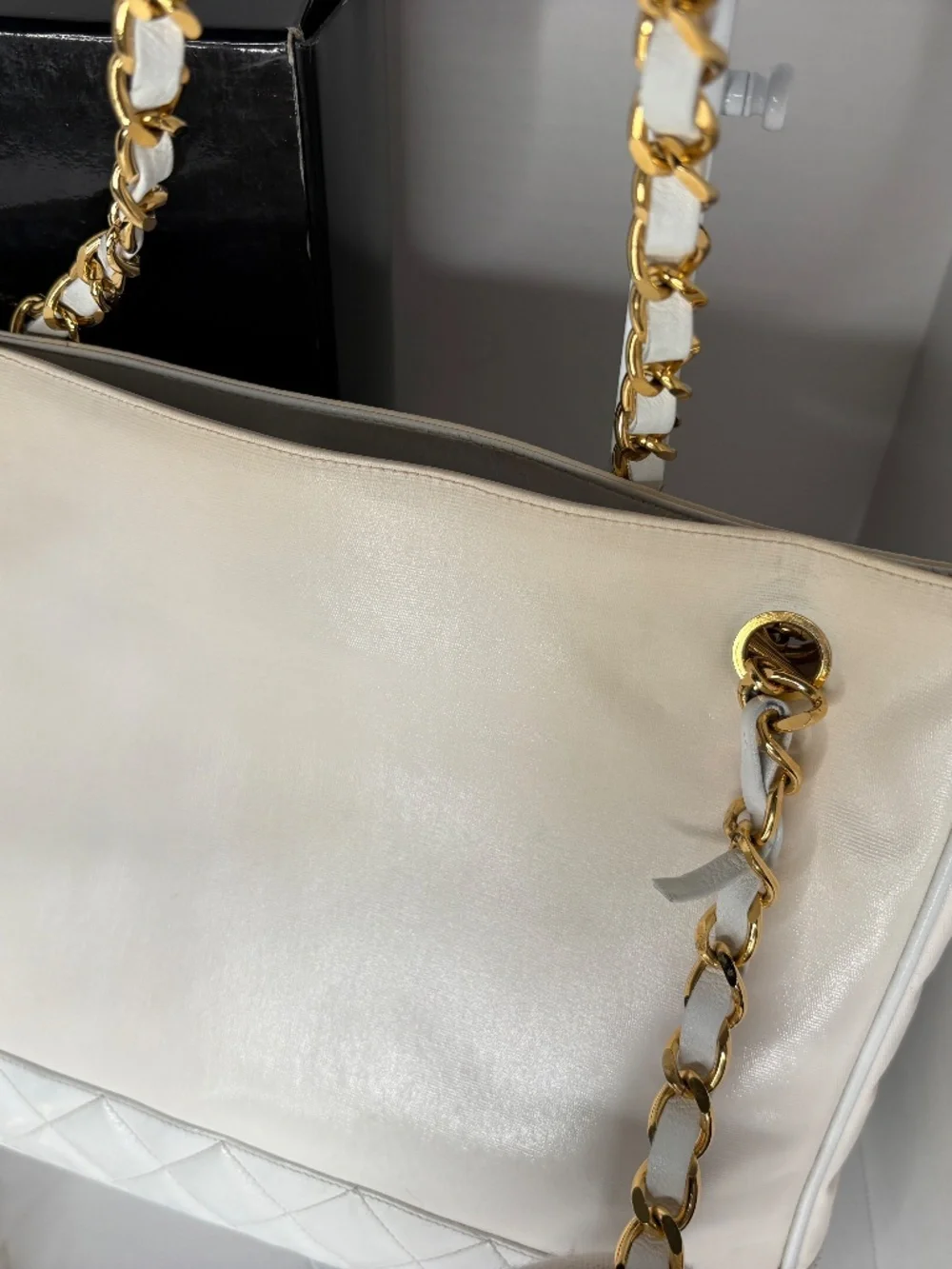 Chanel  Vintage Quilted Chain Tote
